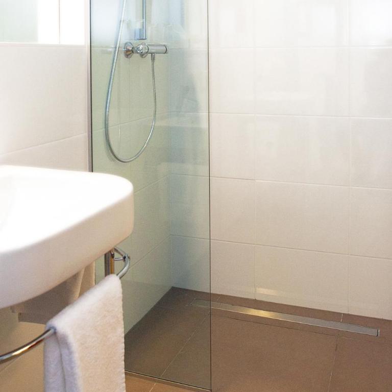 Hotel Schwarzer Bär - Kleines Einzelzimmer - 4