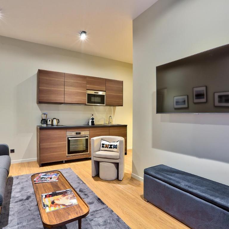 140 - Urban Duplex near Saint-Germain des Pres - Appartement - 3