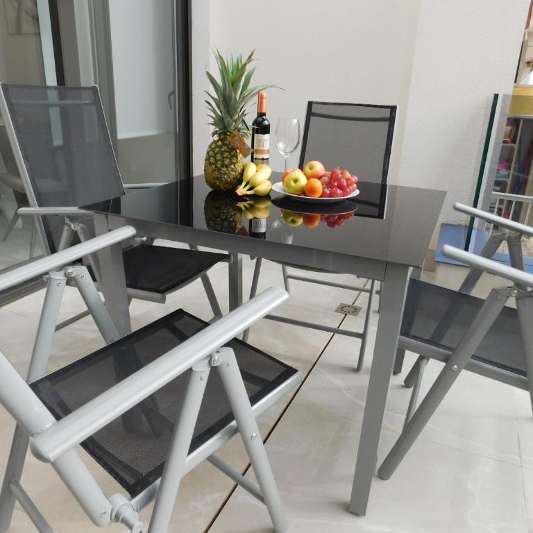 Modern and cosy apartment close to the beach - Two-Bedroom Apartment - 4