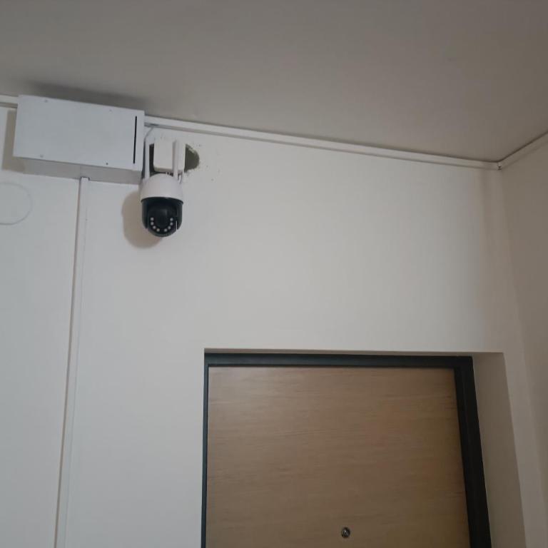 Serbian home, Gandijeva 162 - Apartman sa 2 Spavaće Sobe - 4