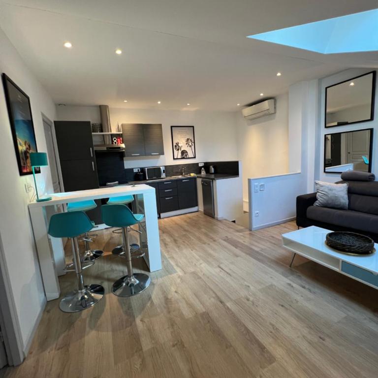 Teisseire Accomodations - One-Bedroom Apartment - 7