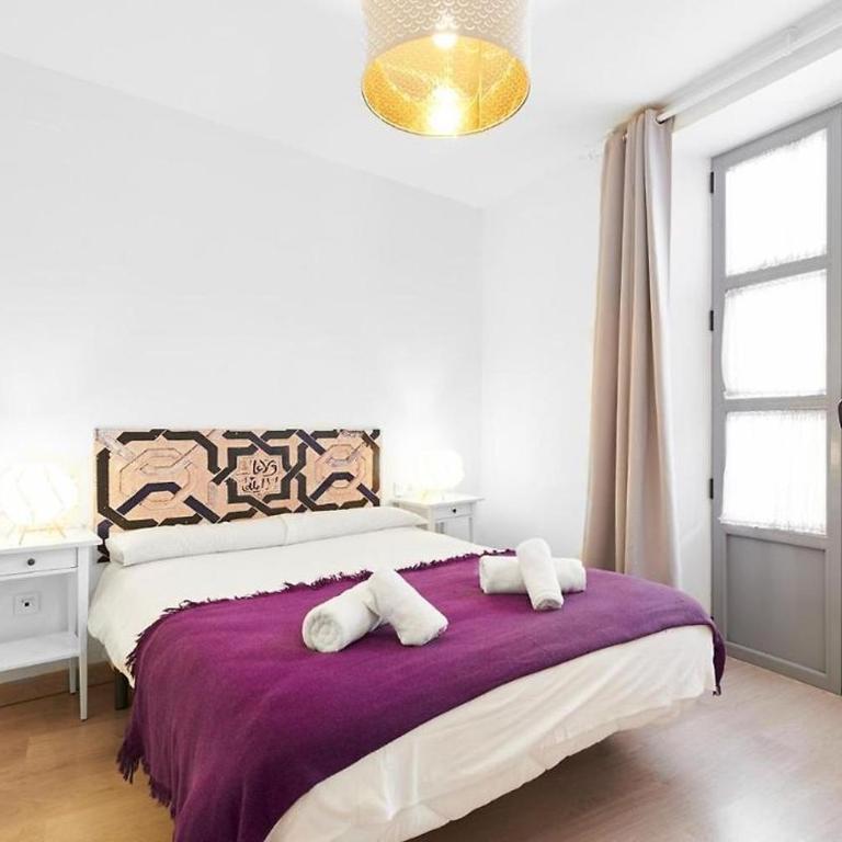 Apartamento ideal para familias en Granada - Three-Bedroom Apartment - 14