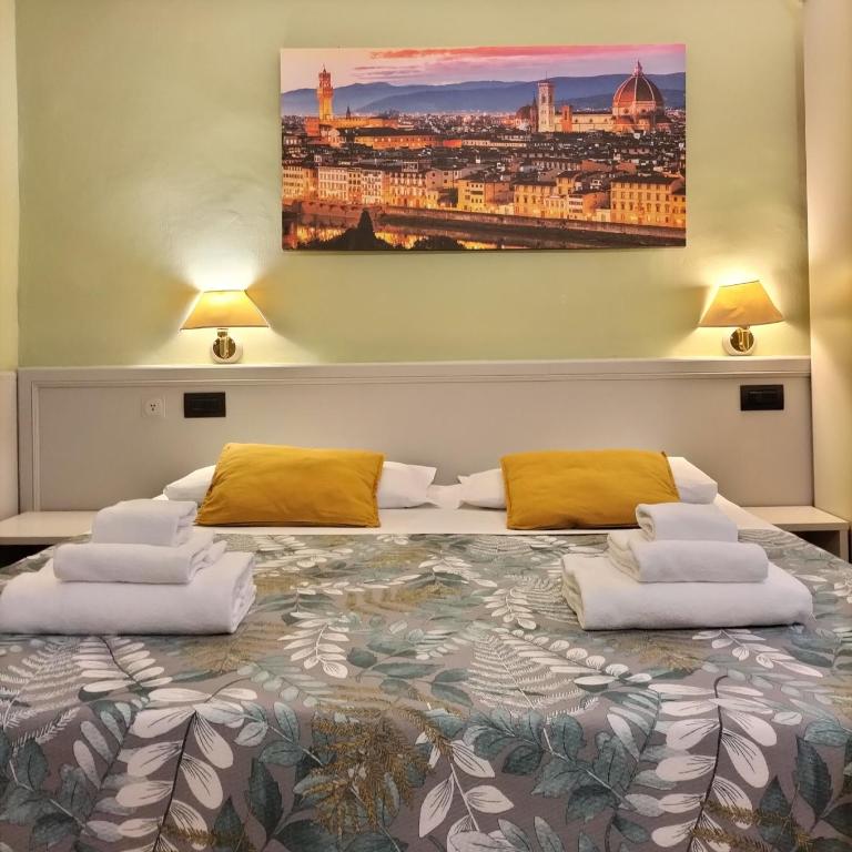 Hotel Camilla Firenze - Camera Standard Matrimoniale/Doppia con Letti Singoli - 11