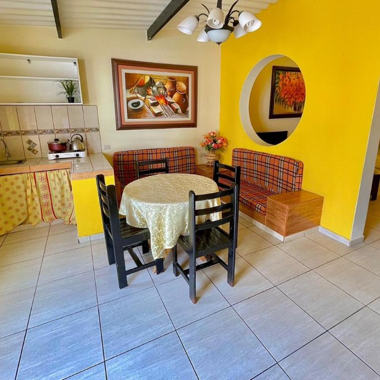 HUANCHACO GARDENS - One-Bedroom Apartment - 2