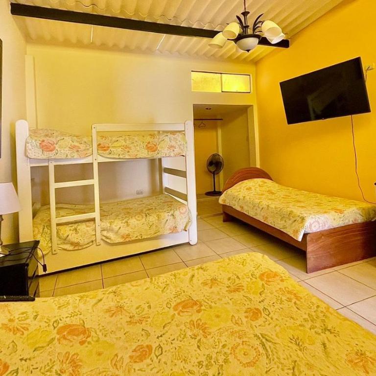 HUANCHACO GARDENS - One-Bedroom Apartment - 4