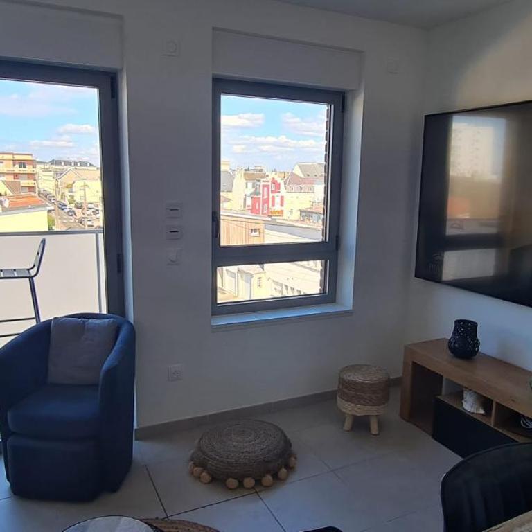 Petit Prince - One-Bedroom Apartment - 9