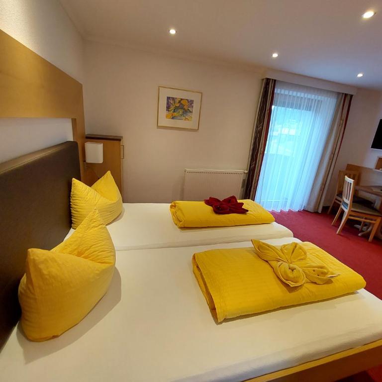 Apart Frühstückspension Stark - Doppelzimmer mit Balkon - 17