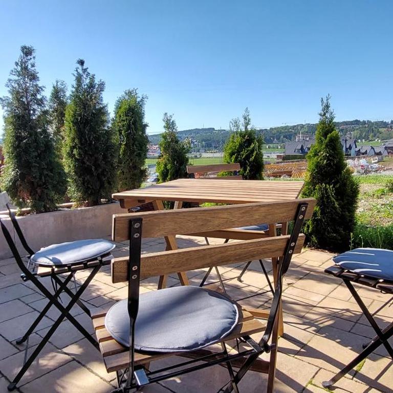 Suri 5 Zlatibor - Studio - 17