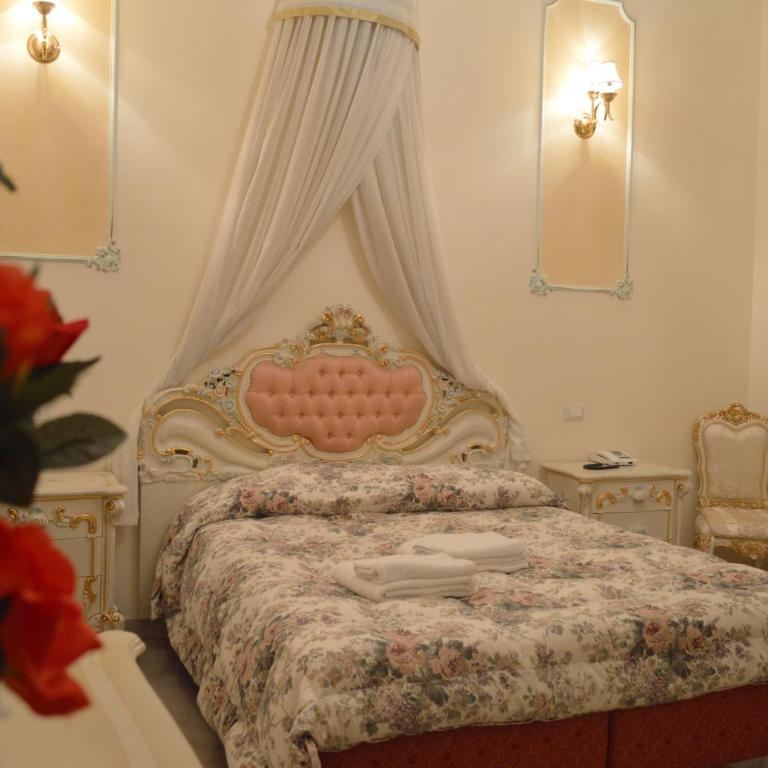 Imperial Rooms - Superior Doppelzimmer mit Whirlpool - 6