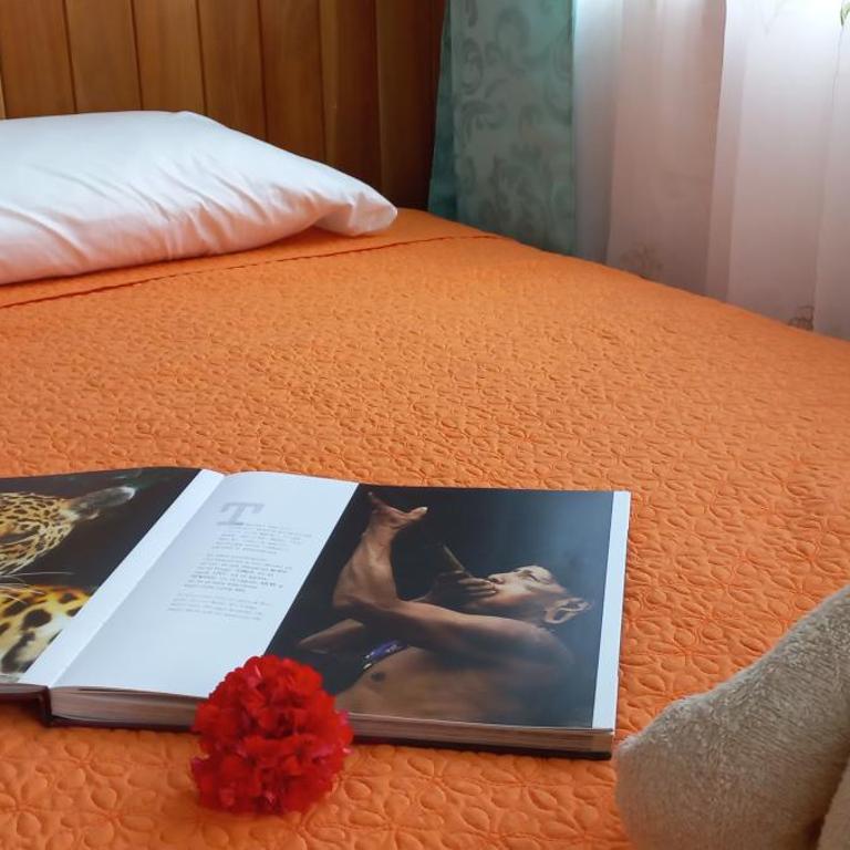 Hotel Sula Sula - Habitación Triple - 4