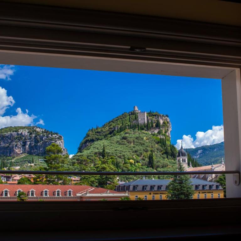 Hotel Olivo - Camera Matrimoniale/Doppia con Letti Singoli con Vista sul Castello - 2