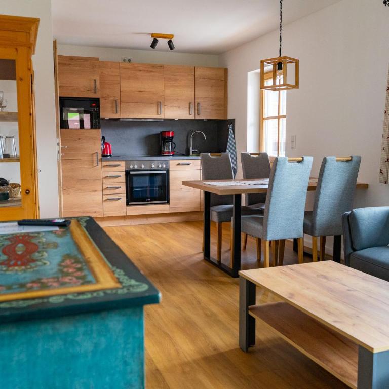 Ferienwohnungen Heillinger Gütl inkl. Chiemgaukarte - Apartment - 1