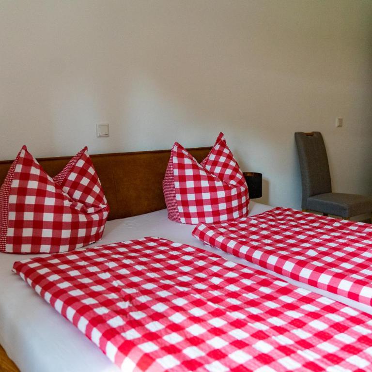 Ferienwohnungen Heillinger Gütl inkl. Chiemgaukarte - Apartment - 4