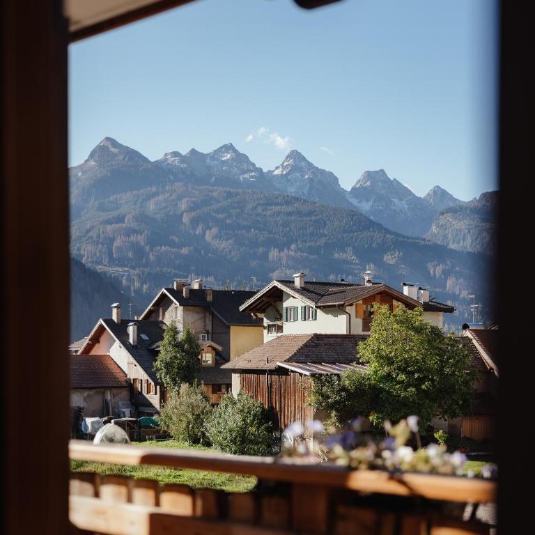 Hotel La Montanara Predazzo - Camera Matrimoniale/Doppia con Letti Singoli con Balcone - 6