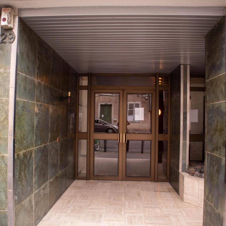 Le Sperata - Bel appartement en centre ville avec 2 chambres, terrasse et parking - Appartement 2 Chambres - 24