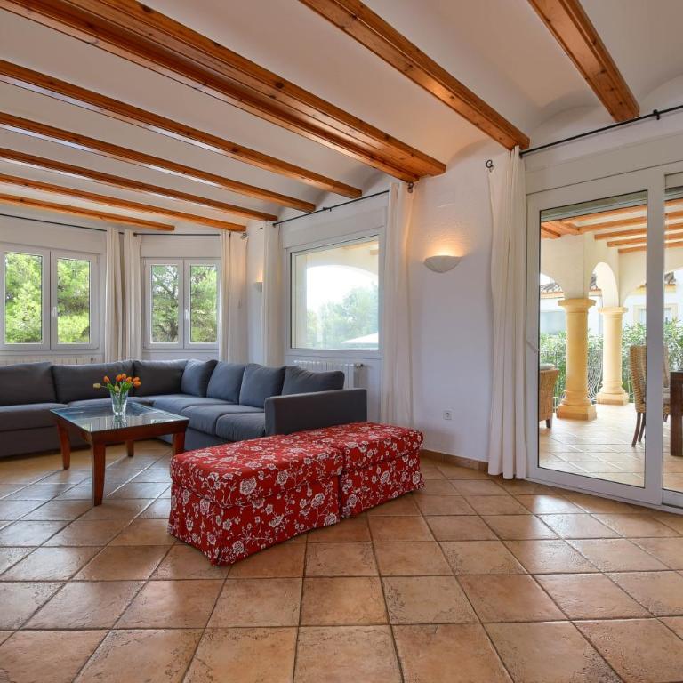 Anngo Dos by Aguilarent - Villa - 10