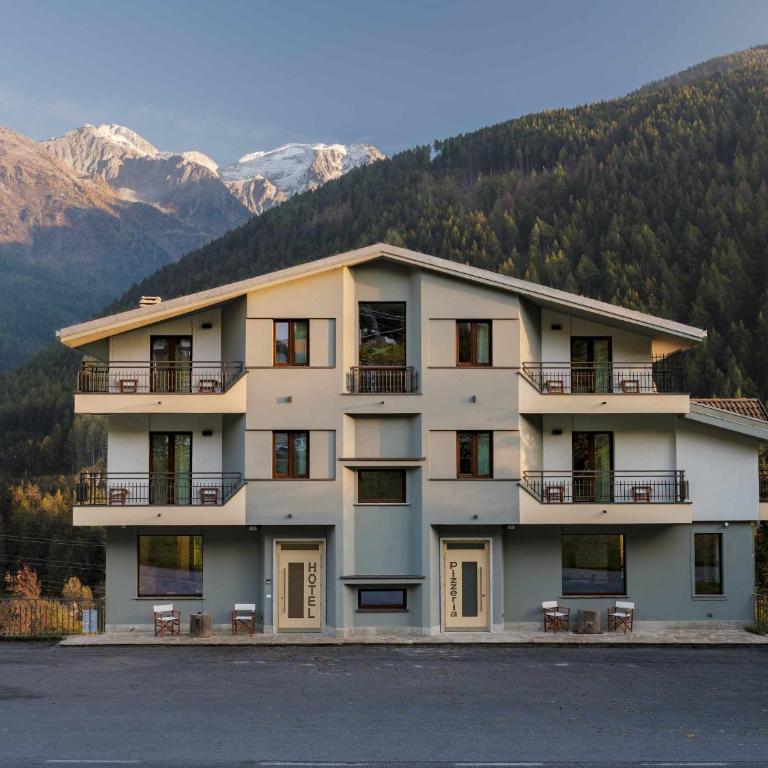 Hotel Garnì Alta Valle - Camera Doppia con Letti Singoli - 6