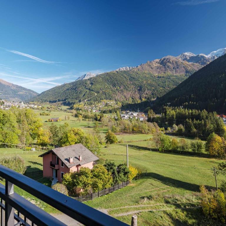 Hotel Garnì Alta Valle - Camera Matrimoniale con Balcone - 9