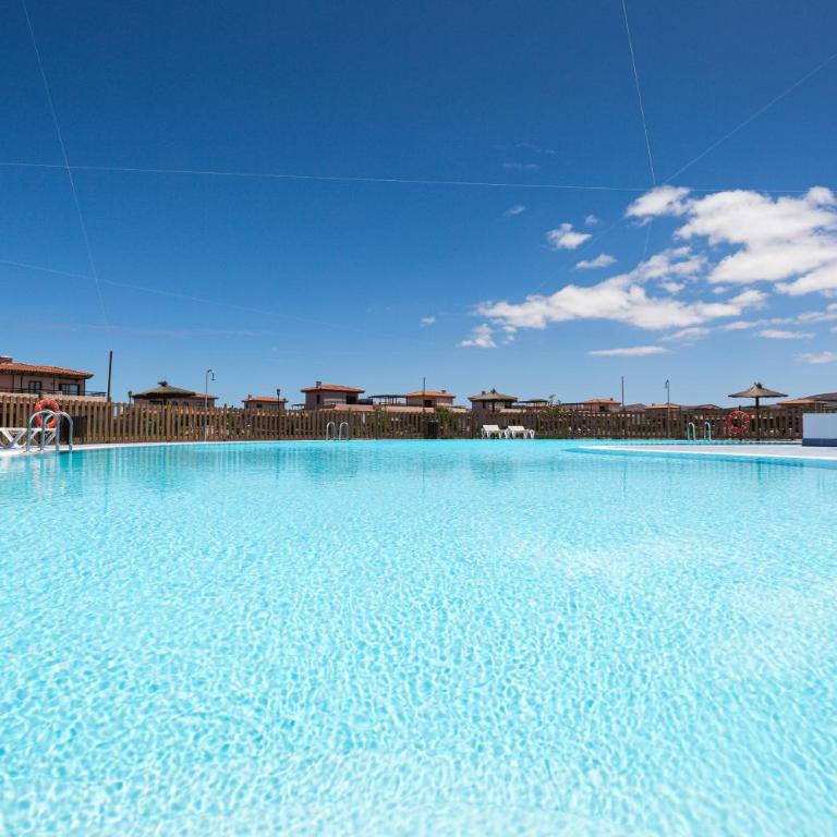 Villa Maha close by the North shore: relax, pool - Two-Bedroom Villa - 23