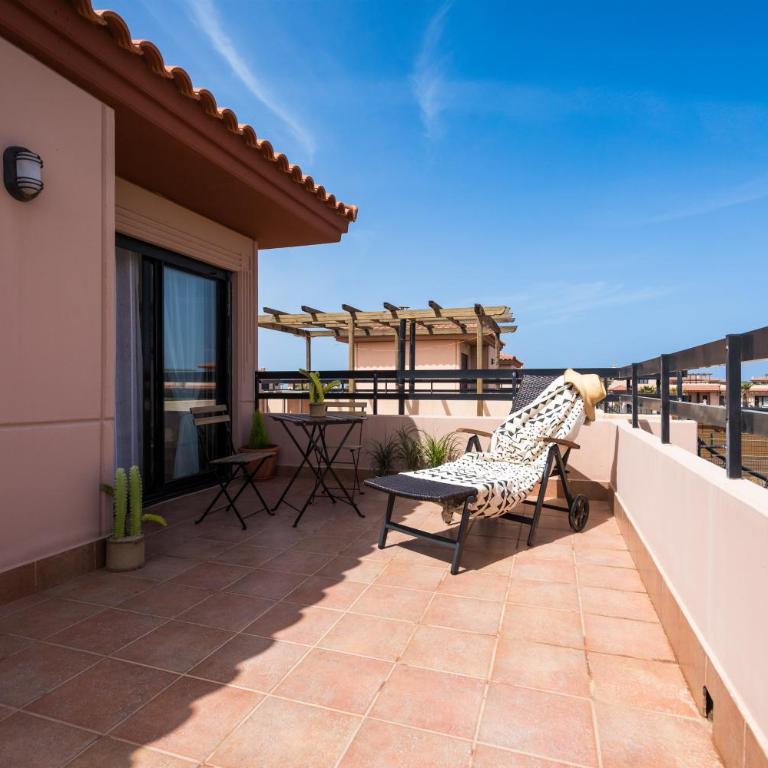 Villa Maha close by the North shore: relax, pool - Two-Bedroom Villa - 8