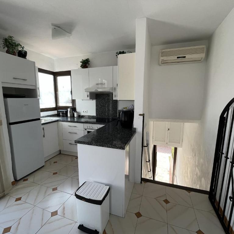 Estepona - Playa - 1 dormitorio con terraza solárium y vistas Pa4 - Apartamento con vistas al mar - 12