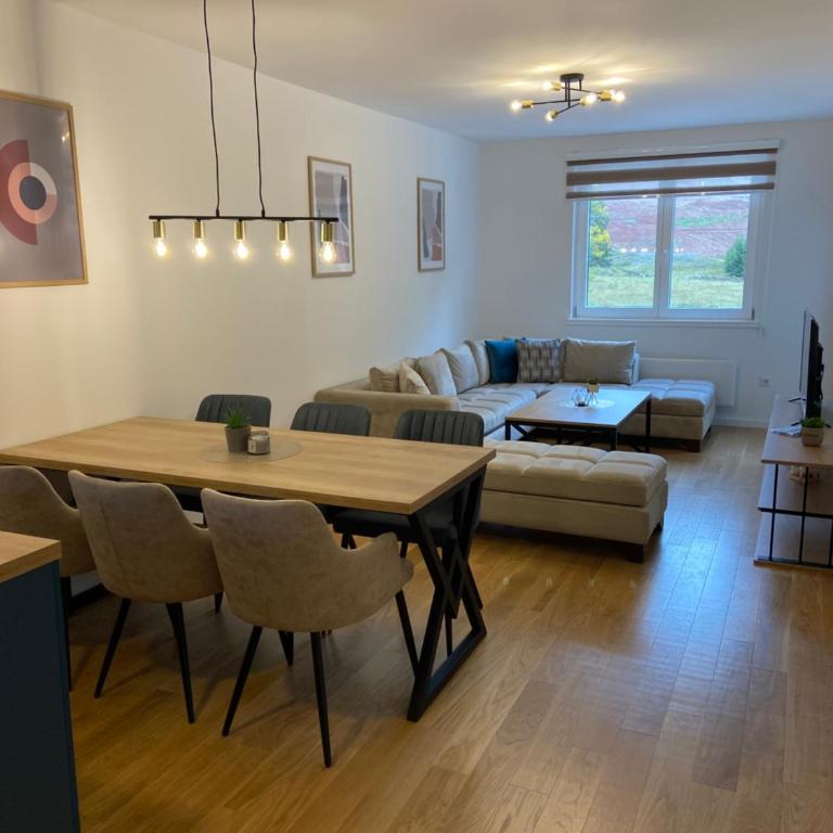 V5 Apartments - Two-Bedroom Apartment - 2