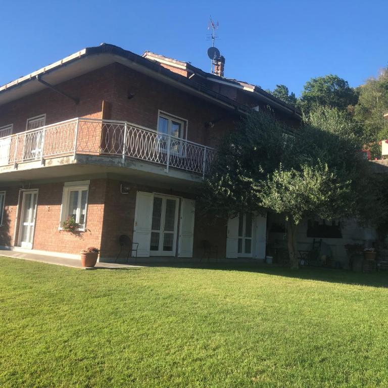 Villa Mara - Aosta - 200 mq - WiFi - Jacuzzi - Parcheggio - Giardino - Appartamento con 3 Camere da Letto - 13