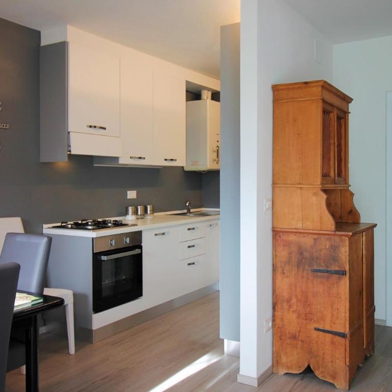CASA 4 PIOPPI - Agenzia Dolomiti Affitti - Appartamento con 2 Camere da Letto - 42