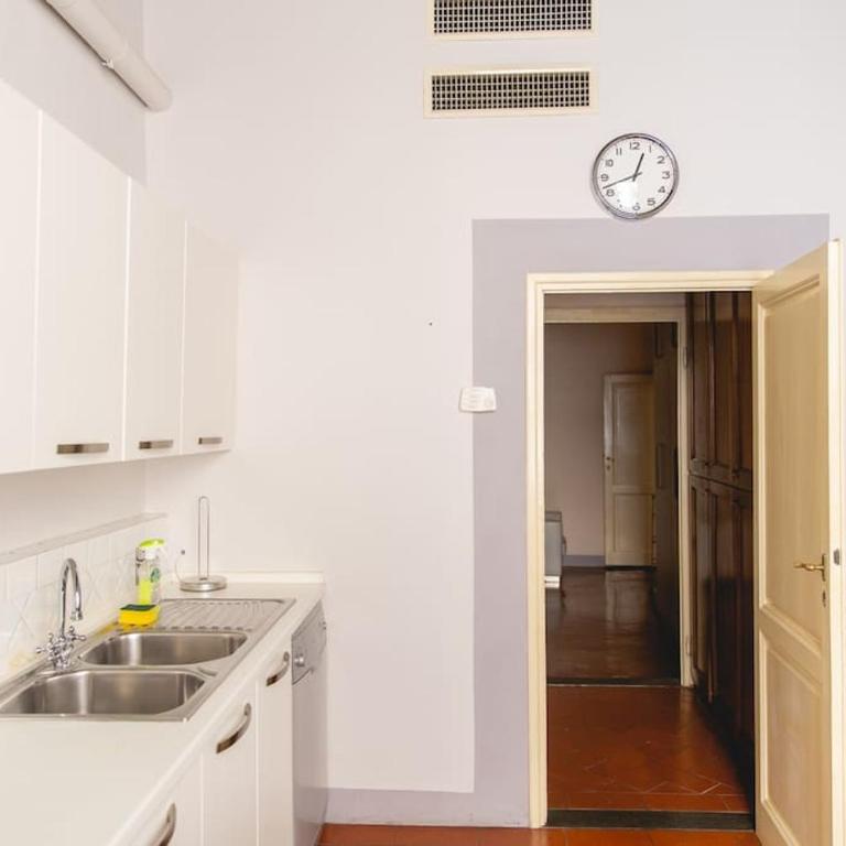 Elegant Apartment Near Piazza Della Signoria - Appartamento con 2 Camere da Letto - 14