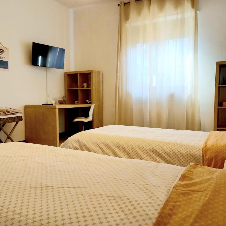 B26 - Large Twin Room - 1