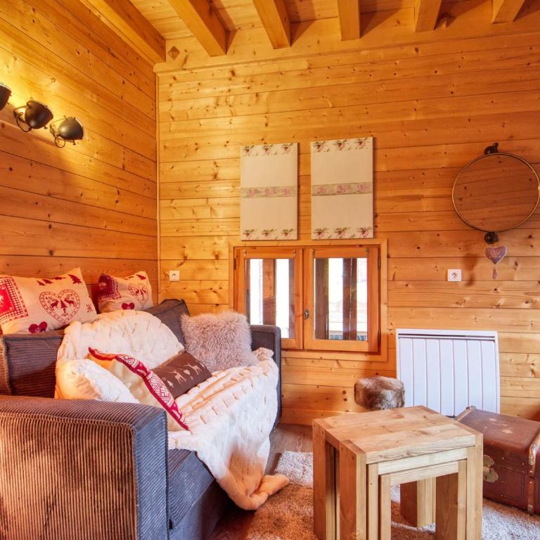 Appartement rénové 3 chambres, animaux acceptés, parking, proche Grand Massif - Appartement 3 Chambres - 5