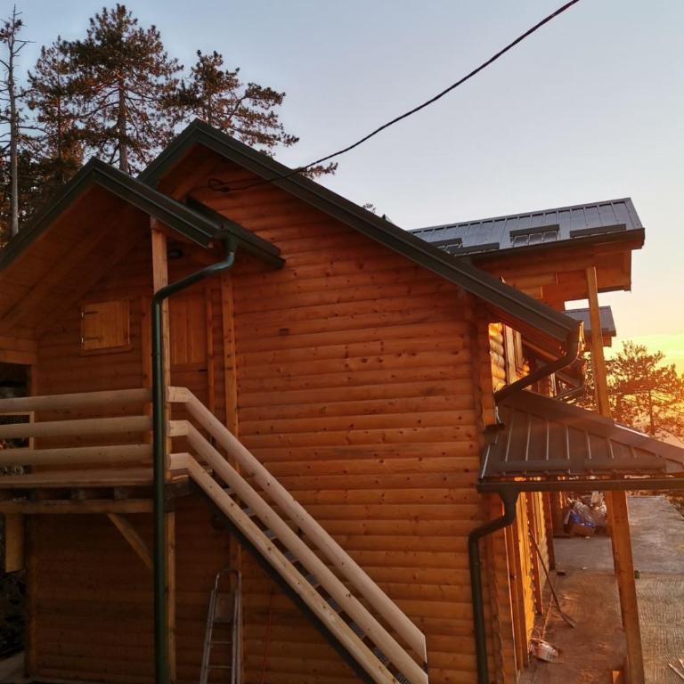 Apartmani Milojević - Klasična Četvorokrevetna Soba - 10