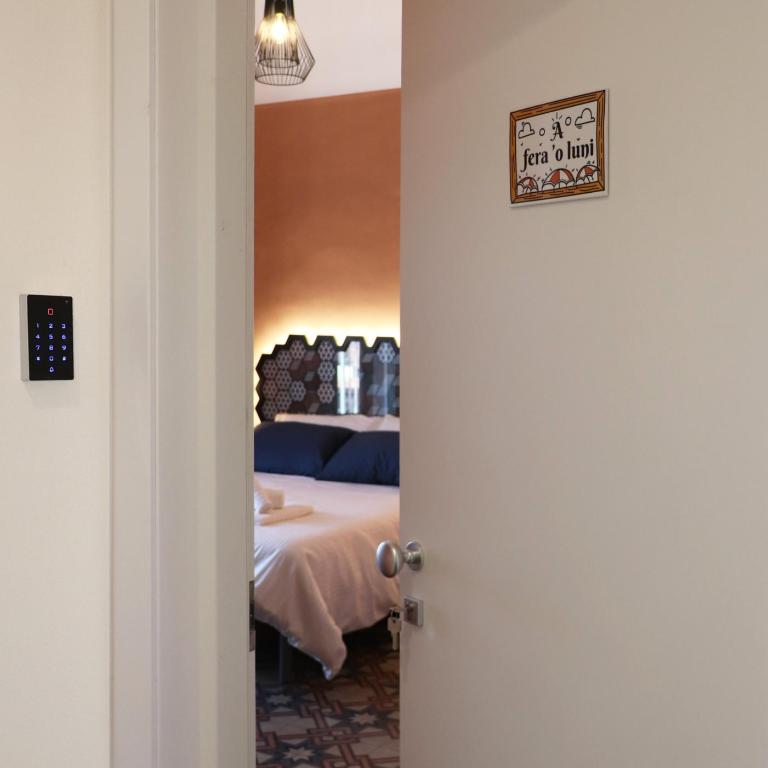 Liotru Maisonne, rooms with en-suite bathroom and shared bathroom - Triple Room with Shared Bathroom - 9