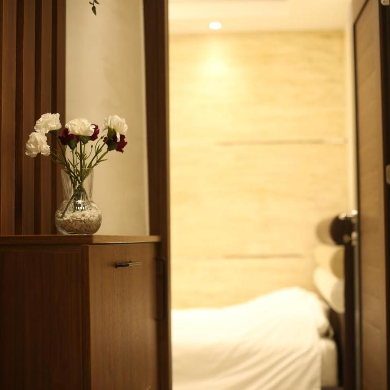 FINE STORY LUX apartment Belgrade - JACUZZI & WiFi & NETFLIX & Mini BAR - Apartman sa 1 Spavaćom Sobom - 17