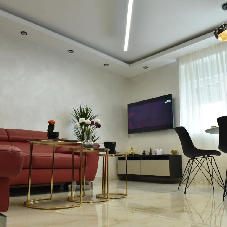 FINE STORY LUX apartment Belgrade - JACUZZI & WiFi & NETFLIX & Mini BAR - Apartman sa 1 Spavaćom Sobom - 3