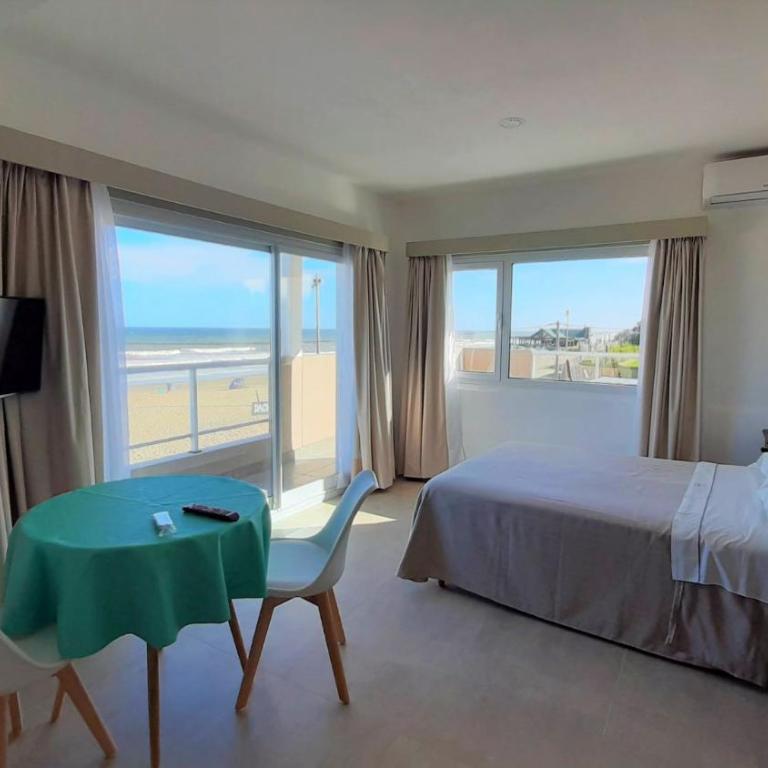 Los Tritones Apart Hotel - Suite with Terrace - 5