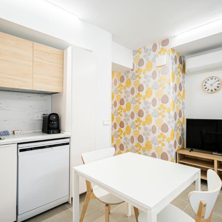 Dobo Madrid ANR2 - Studio - 11