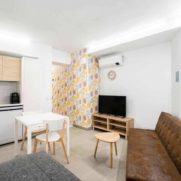 Dobo Madrid ANR2 - Studio - 4