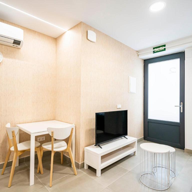 Dobo Madrid ANR2 - One-Bedroom Apartment - 12