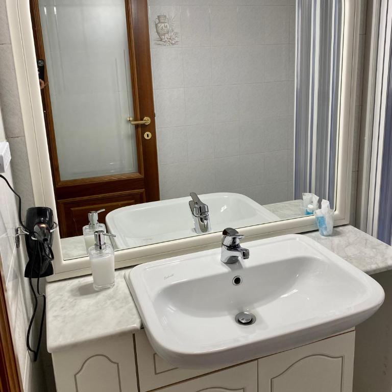 5th Apartment - Apartment - 9