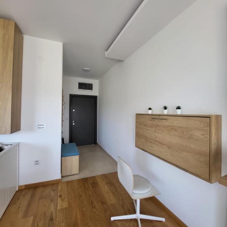 Suri 5 Zlatibor - Studio - 5