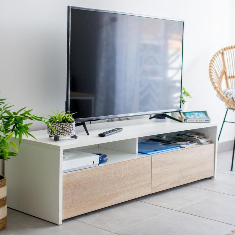 Superbe appartement neuf entre mer et pins Wifi - Apartment mit 1 Schlafzimmer - 10