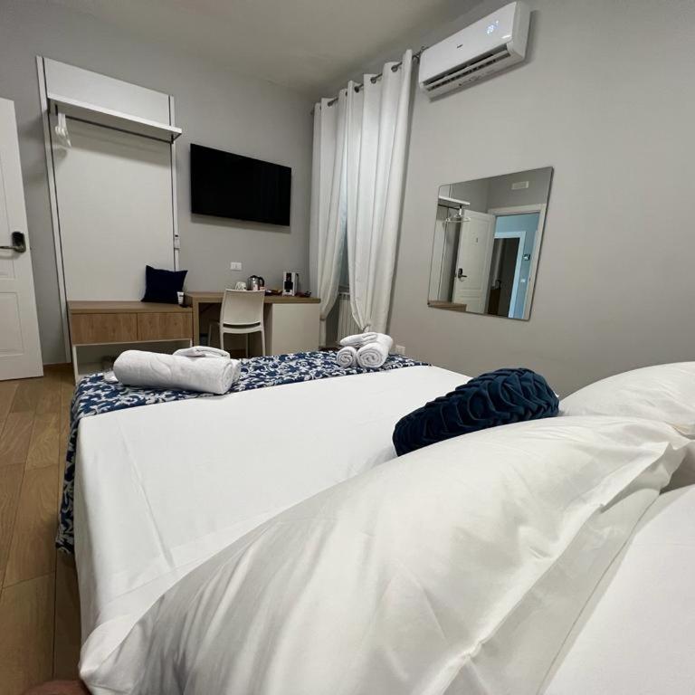 Nike Luxury Rooms - Camera Queen Deluxe - 19