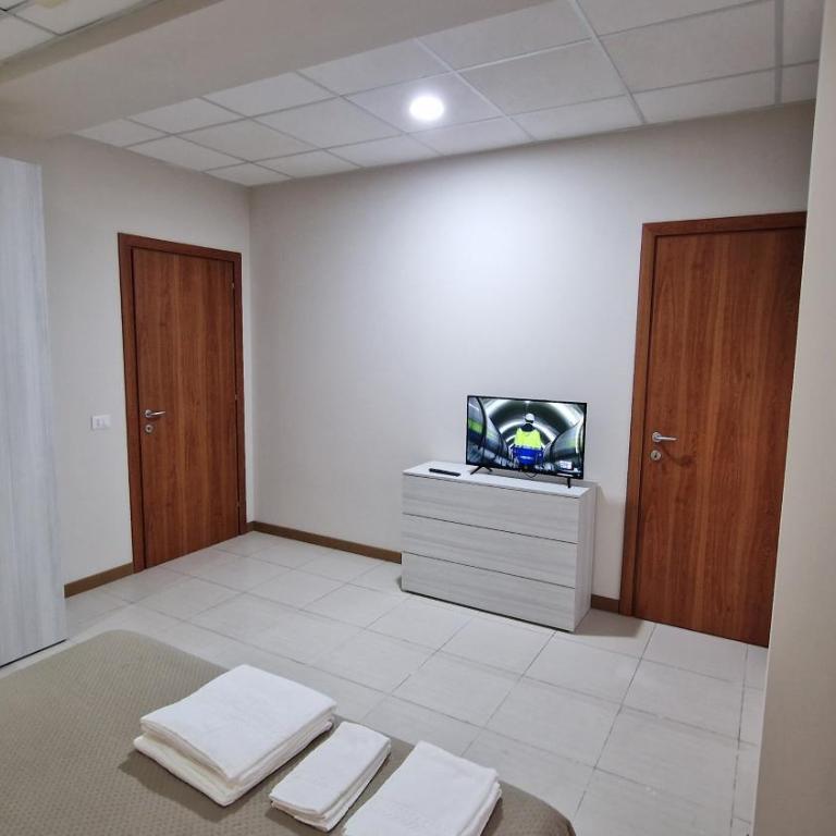FRANK'S HOUSE - Casa Vacanze - 7