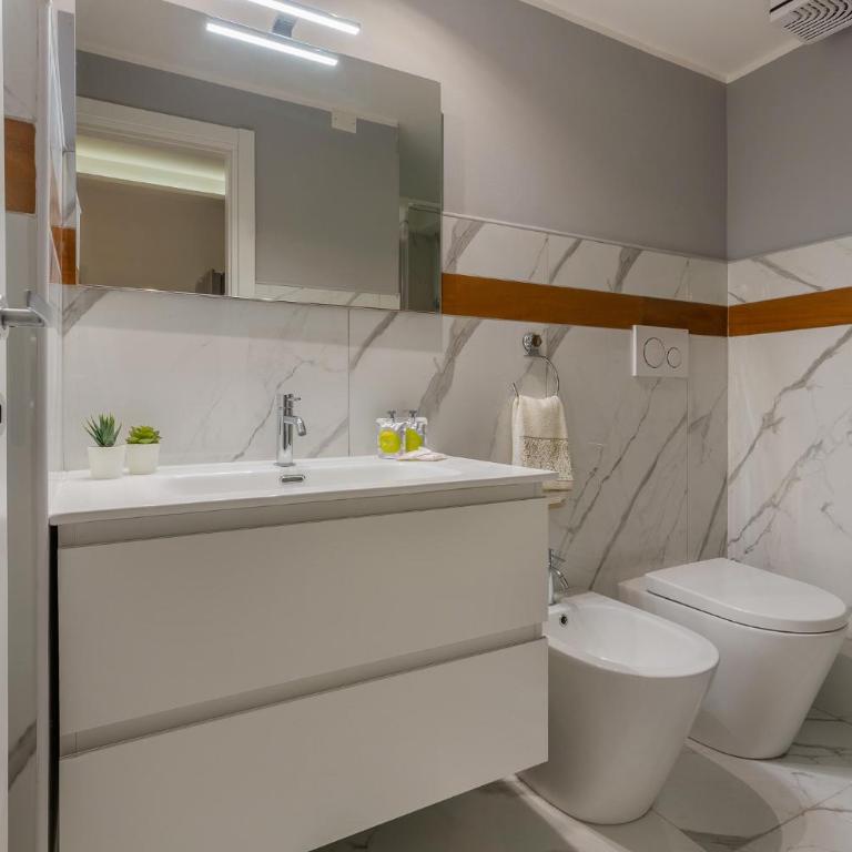 GuestHost - Mini Loft San Carlo a 5 min da MAMbo Bologna - One-Bedroom Apartment - 5