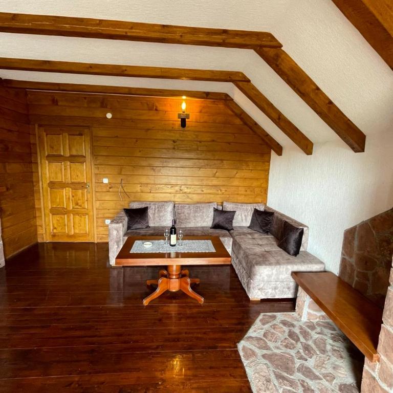 Villa Breza - One-Bedroom Apartment - 22