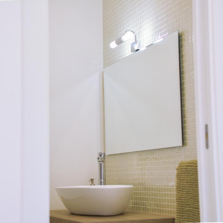 Isola Bella Luxury View - Appartamento con 3 Camere da Letto - 24