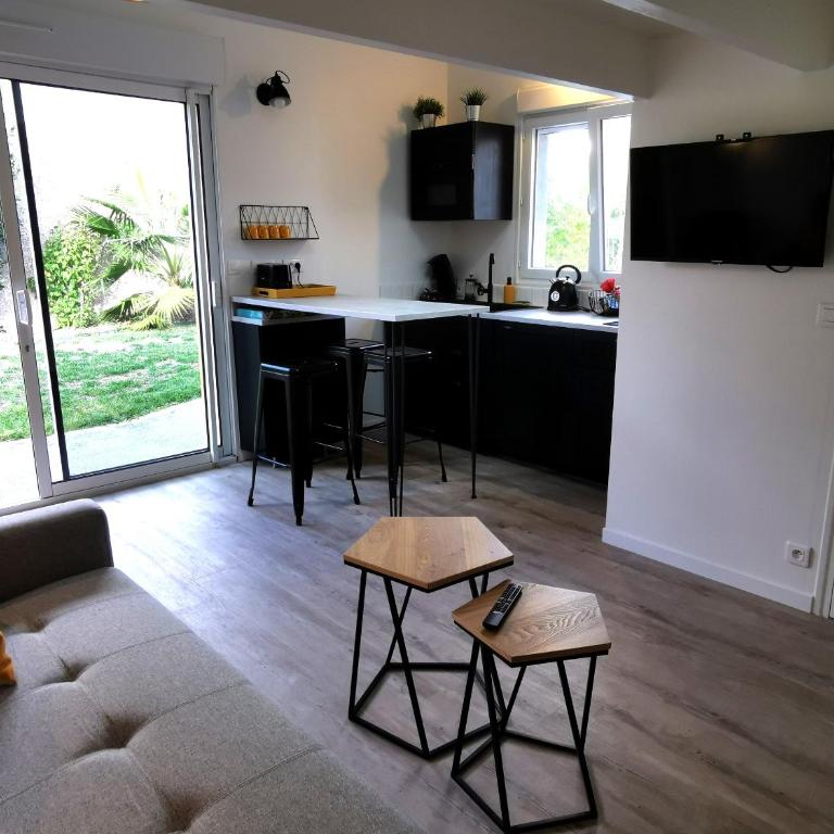 L Annexe - Studio avec Piscine Privee - Studio - 3