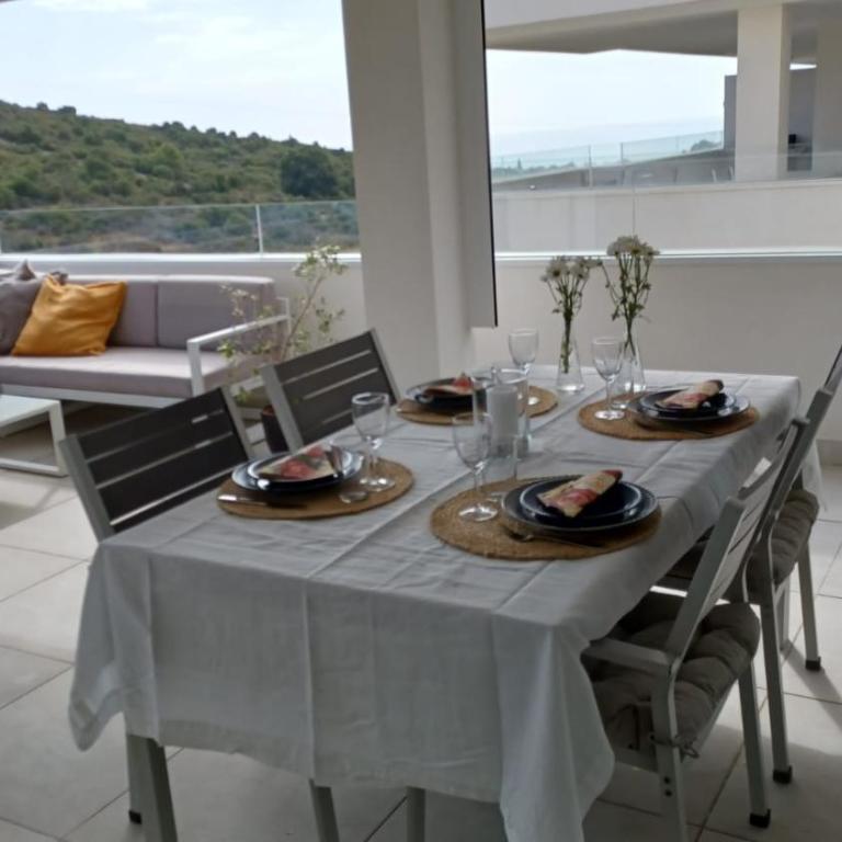 Seaview Bahia Dorada 3 bedrooms Endast långtidsuthyrning - Apartamento de 3 dormitorios - 3