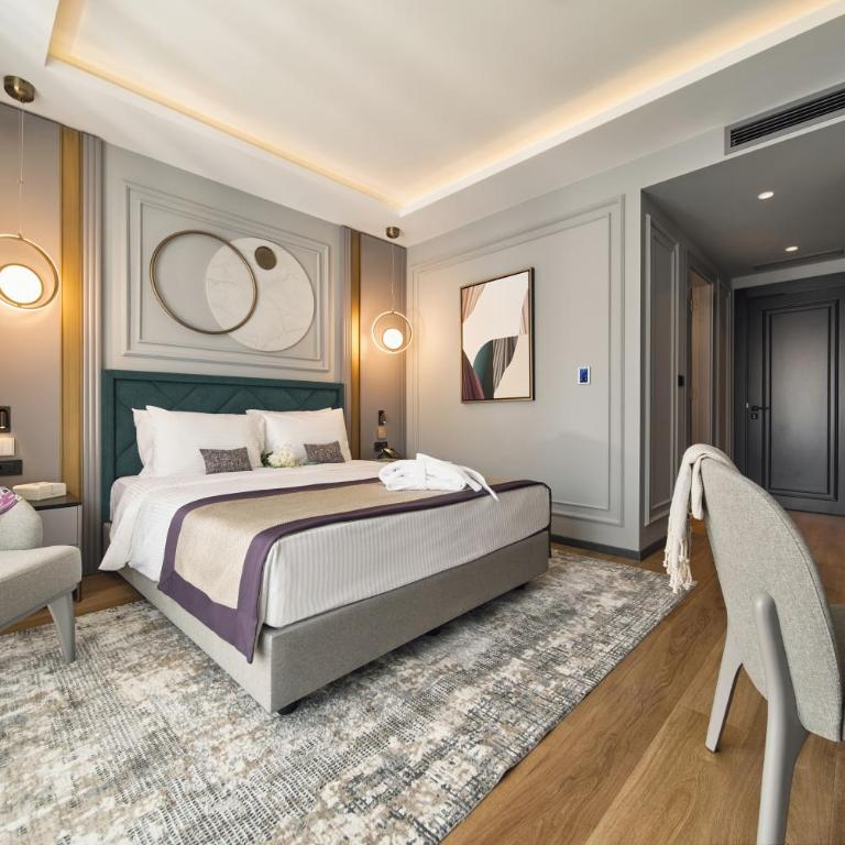 La Fleur Boutique Hotel - Two-Bedroom Suite - 3